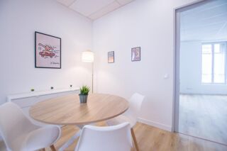  Appartement à louer 2 pièces 44 m²