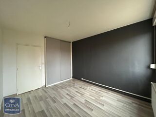  Appartement à louer 3 pièces 64 m²