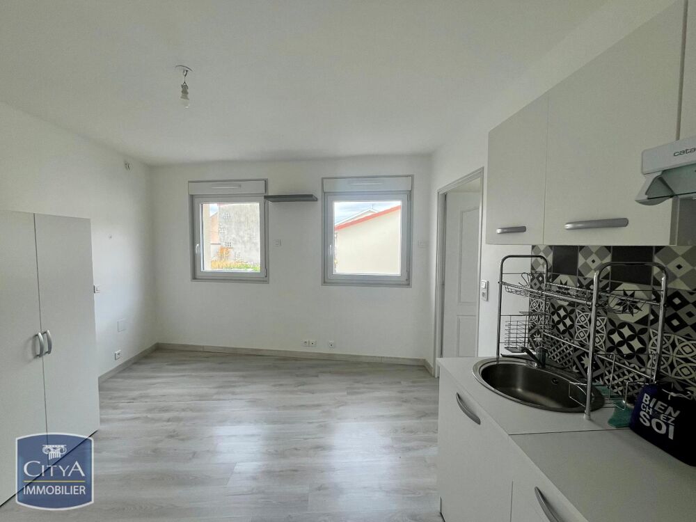 location Appartement - 1 pièce(s) - 20 m² Bétheny (51450)