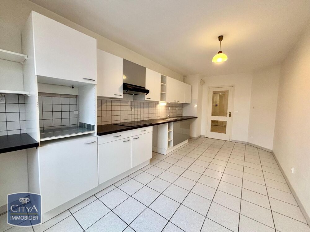 location Appartement - 4 pièce(s) - 132 m² Lyon 4