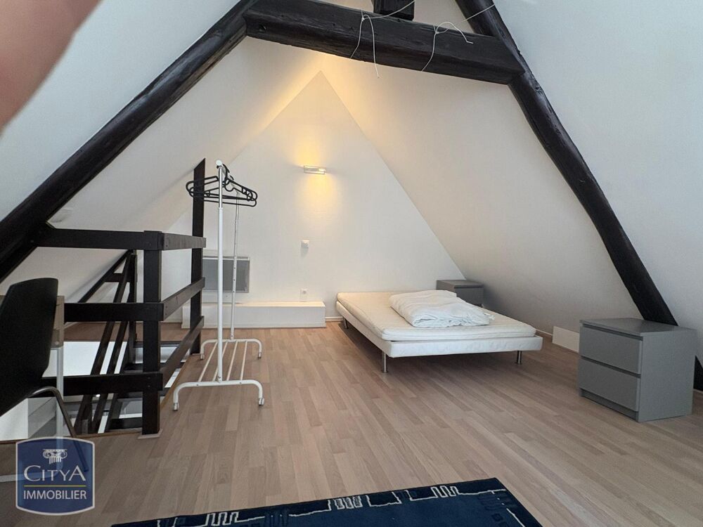 À LOUER - T3 Appartement T3 situé dans la charmante vill....
