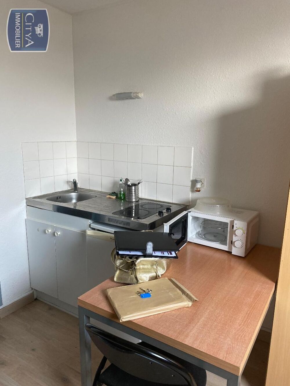 location Appartement - 1 pièce(s) - 15 m² Arras (62000)
