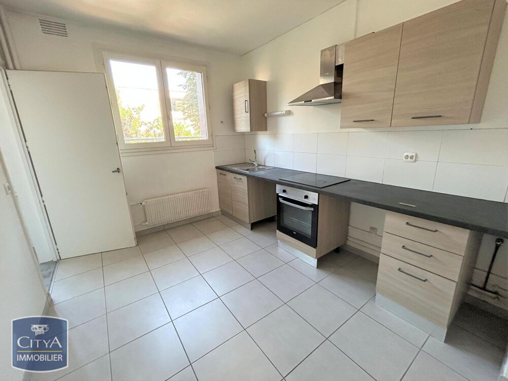 location Appartement - 5 pièce(s) - 107 m² Lyon 4