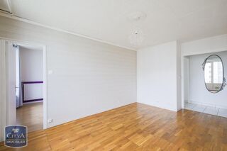  Appartement  louer 4 pices 66 m