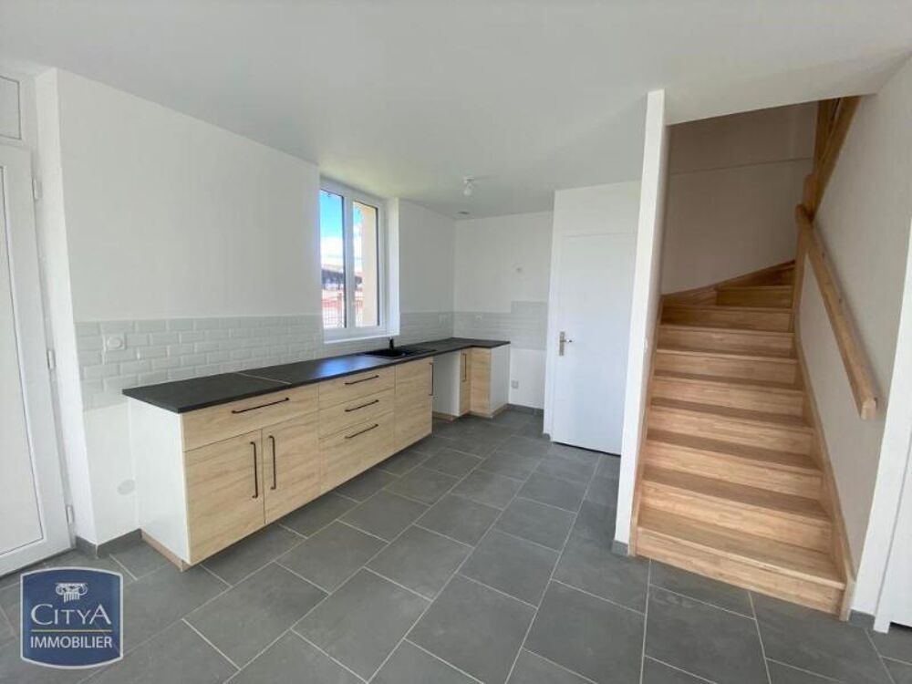 location Maison - 5 pièce(s) - 103 m² Les Bordes (45460)
