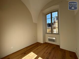  Appartement à louer 2 pièces 50 m²