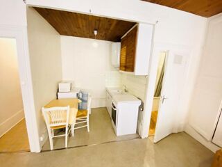  Appartement à louer 1 pièce 27 m²
