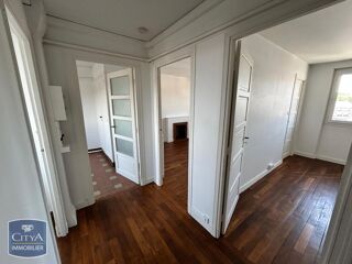  Appartement à louer 2 pièces 48 m²