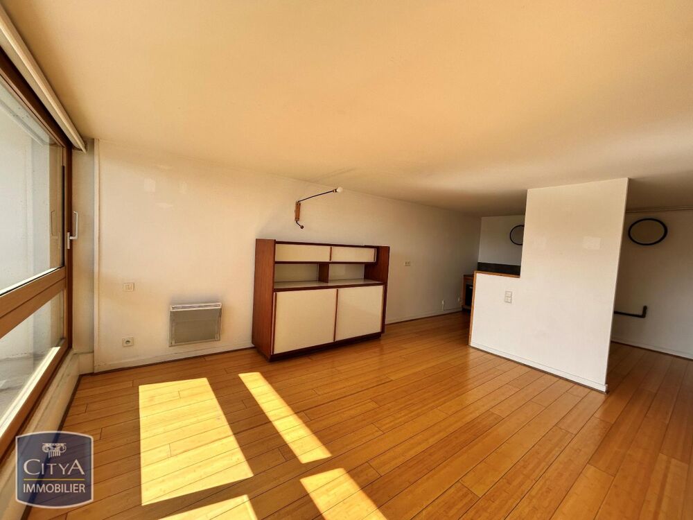 location Appartement - 2 pièce(s) - 66 m² Firminy (42700)