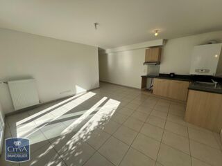  Appartement à louer 3 pièces 66 m²