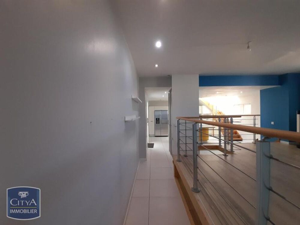 location Appartement - 5 pièce(s) - 108 m² Nantes (44100)