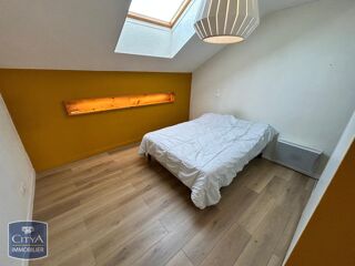  Appartement à louer 2 pièces 48 m²