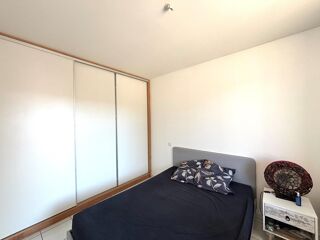  Appartement à louer 3 pièces 60 m²