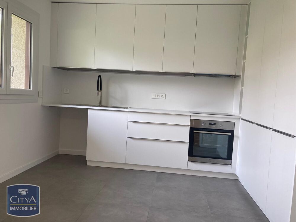 location Appartement - 3 pièce(s) - 68 m² Prévessin-Moëns (01280)