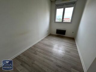  Appartement à louer 2 pièces 52 m²