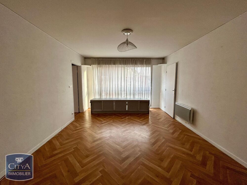 location Appartement - 2 pièce(s) - 62 m² Lille (59000)