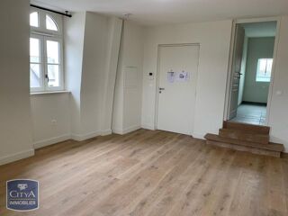  Appartement à louer 3 pièces 50 m²