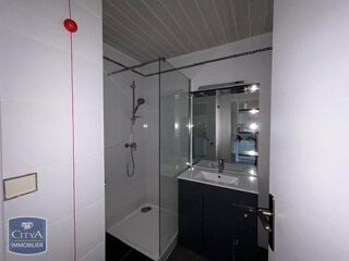  Appartement à louer 1 pièce 28 m²