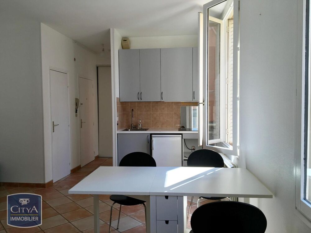location Appartement - 1 pièce(s) - 34 m² Clermont-Ferrand (63000)