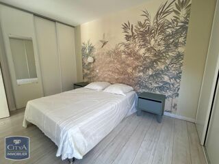  Appartement à louer 2 pièces 44 m²
