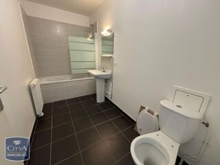  Appartement à louer 2 pièces 45 m²