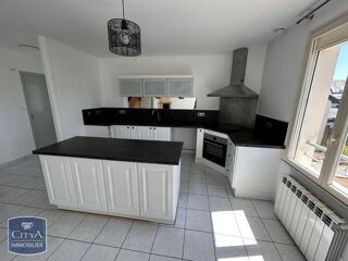  Maison à louer 5 pièces 84 m²