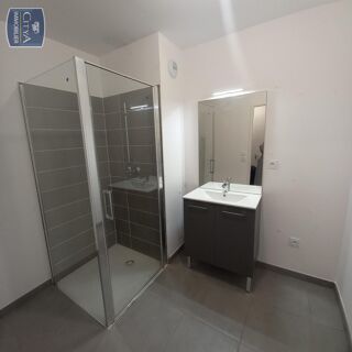  Appartement à louer 2 pièces 41 m²