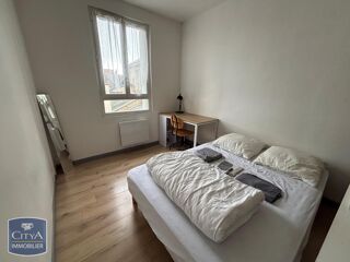  Appartement à louer 3 pièces 52 m²