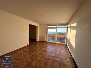  Appartement � louer 4 pi�ces 77 m�