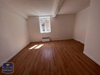 Appartement à louer 3 pièces 73 m²