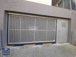  Parking / Garage � louer 