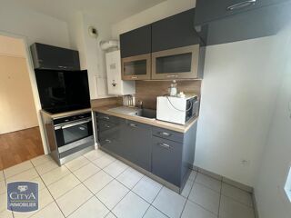  Appartement à louer 3 pièces 66 m²