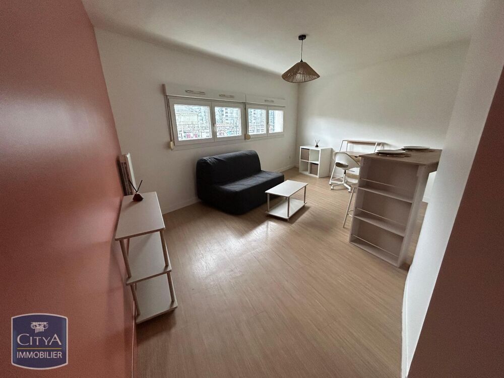 location Appartement - 2 pièce(s) - 37 m² Tours (37000)