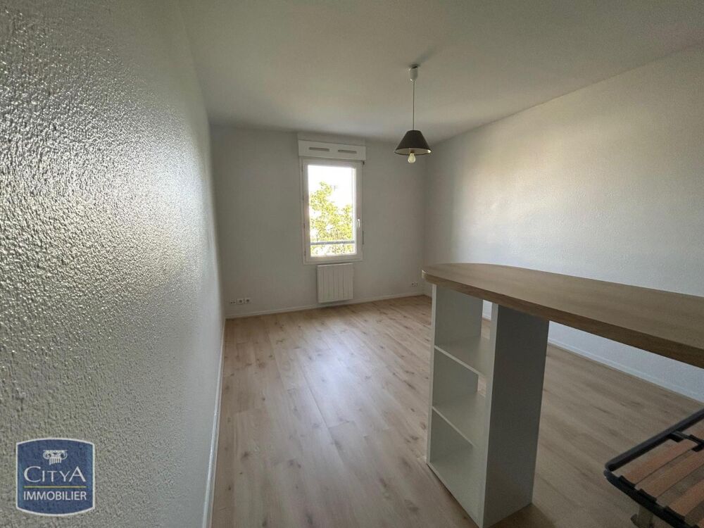 location Appartement - 1 pièce(s) - 21 m² Niort (79000)