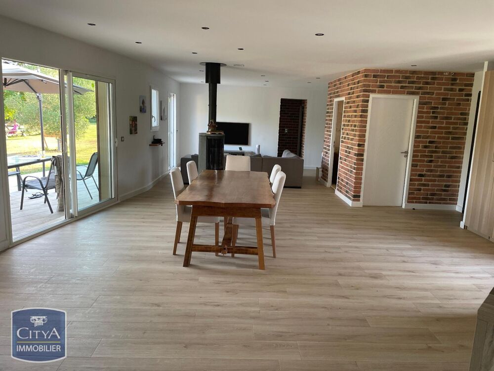 location Maison - 5 pièce(s) - 129 m² Piets-Plasence-Moustrou (64410)