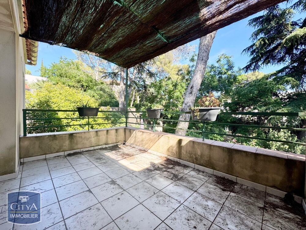 À LOUER : Appartement T3 meublé avec terrasse et parking....
