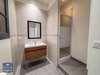  Appartement à louer 111 m²