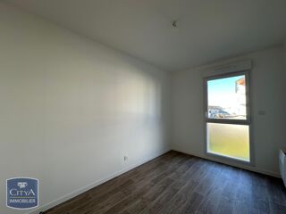  Appartement à louer 3 pièces 64 m²