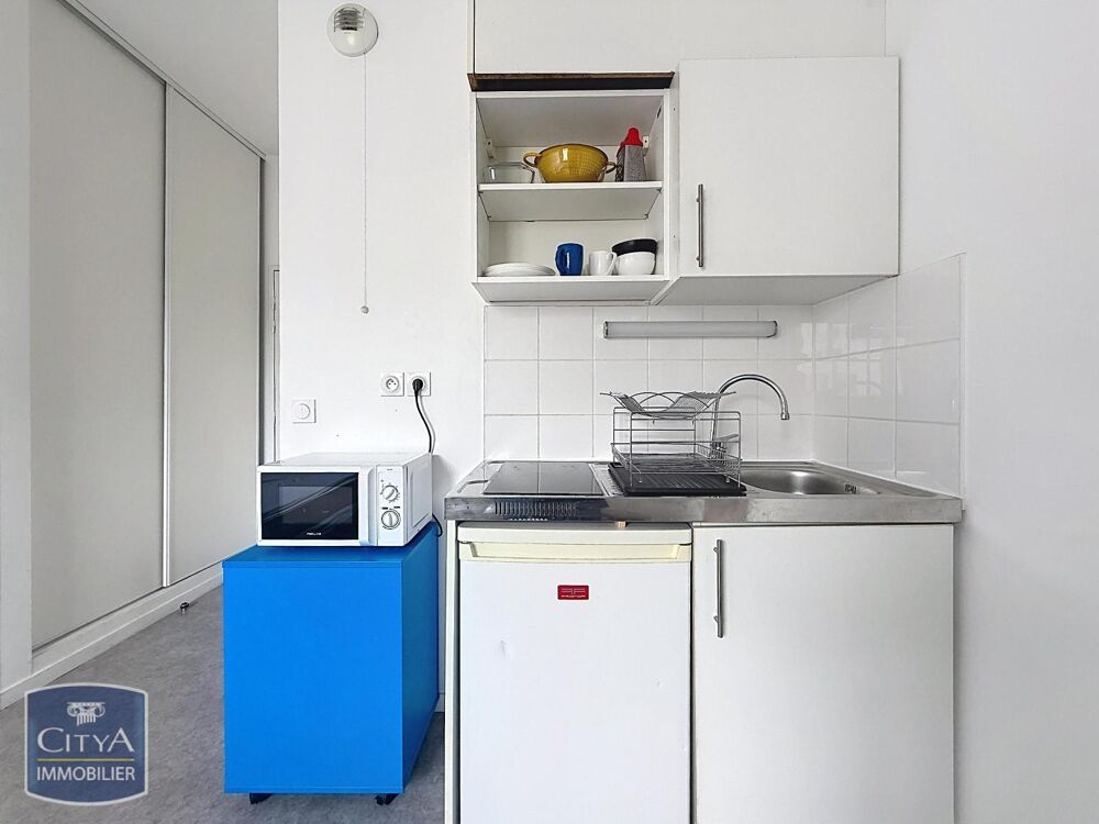 location Appartement - 1 pièce(s) - 18 m² Caluire-et-Cuire (69300)