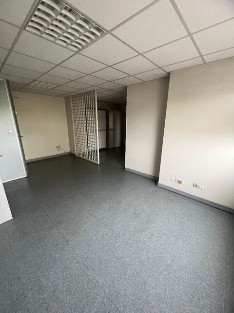   Location / Local Commercial - 59 m² 