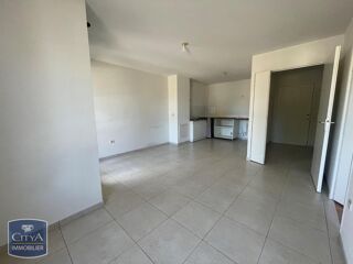  Appartement à louer 2 pièces 43 m²