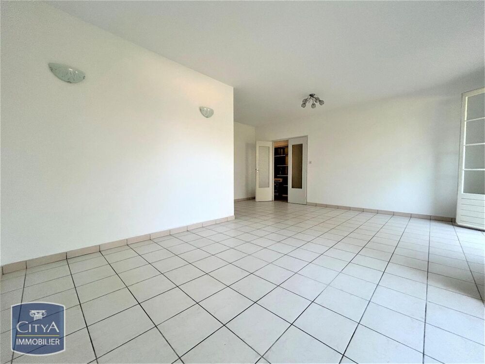 location Appartement - 3 pièce(s) - 82 m² La Roche-Chalais (24490)