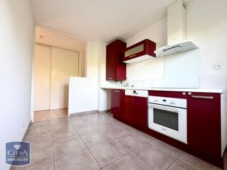  Appartement à louer 3 pièces 65 m²