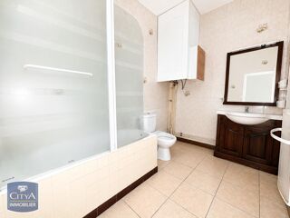  Appartement à louer 2 pièces 52 m²