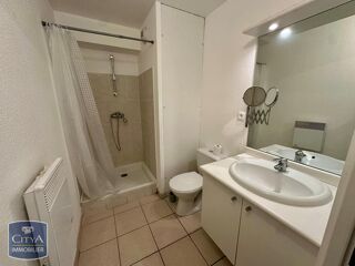  Appartement à louer 1 pièce 25 m²