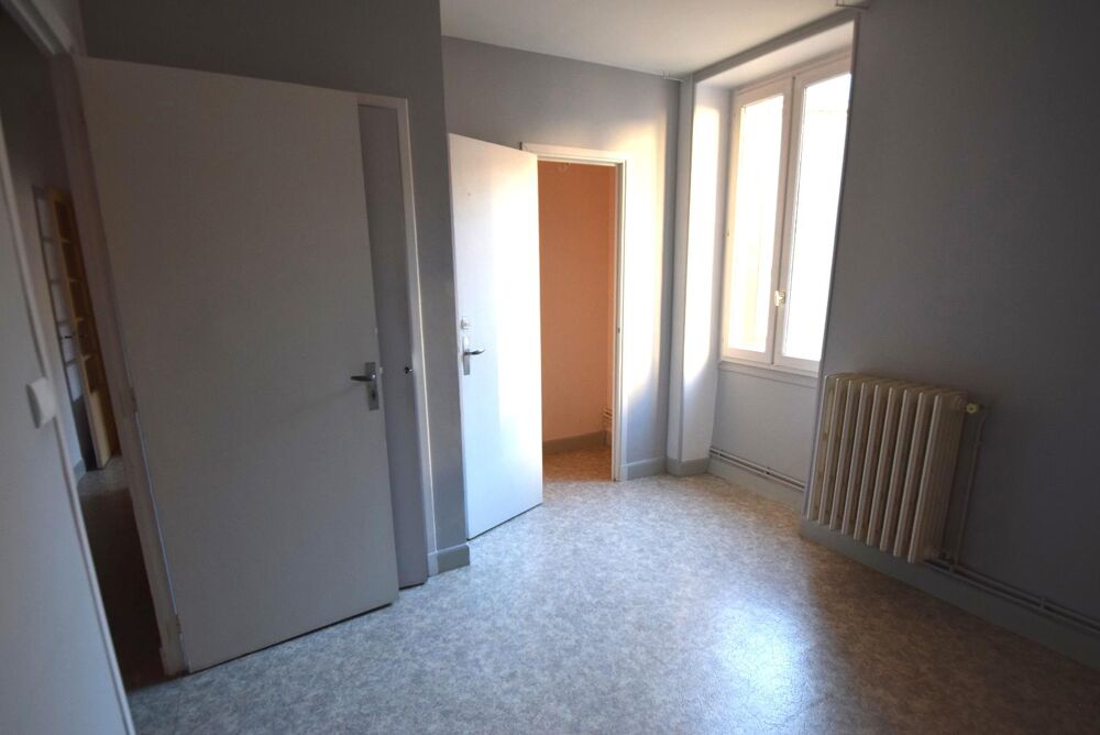 location Appartement - 2 pice(s) - 41 m Aubenas (07200)