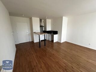  Appartement à louer 2 pièces 45 m²