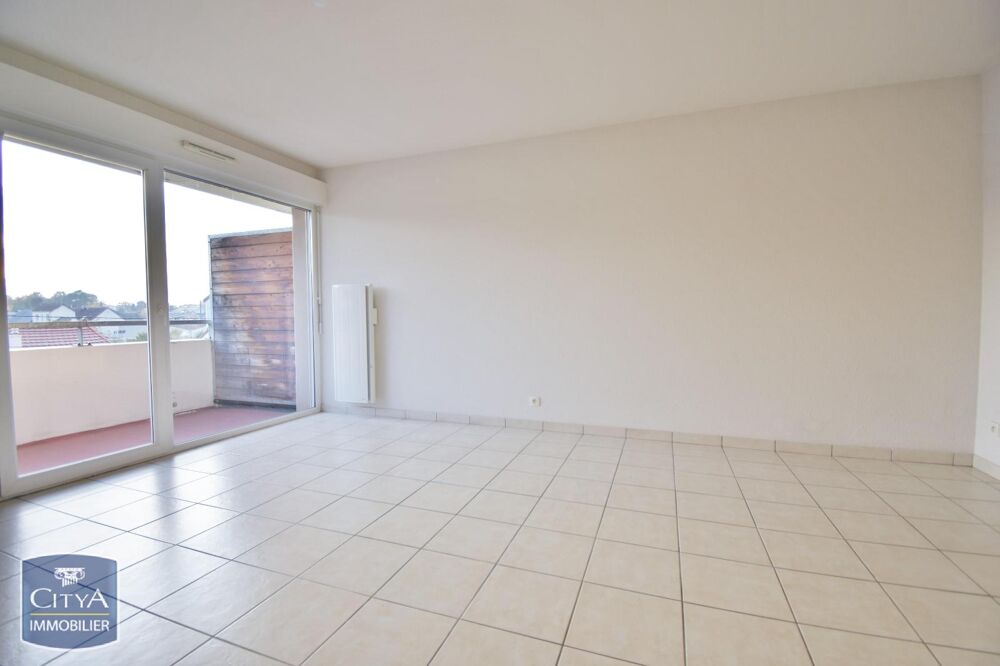 location Appartement - 3 pièce(s) - 62 m² Le Mans (72100)