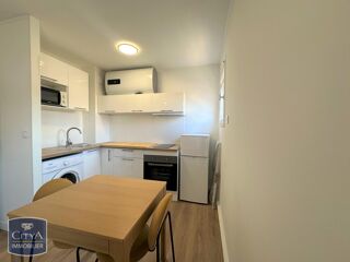  Appartement à louer 2 pièces 28 m²