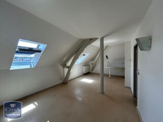  Appartement à louer 3 pièces 51 m²
